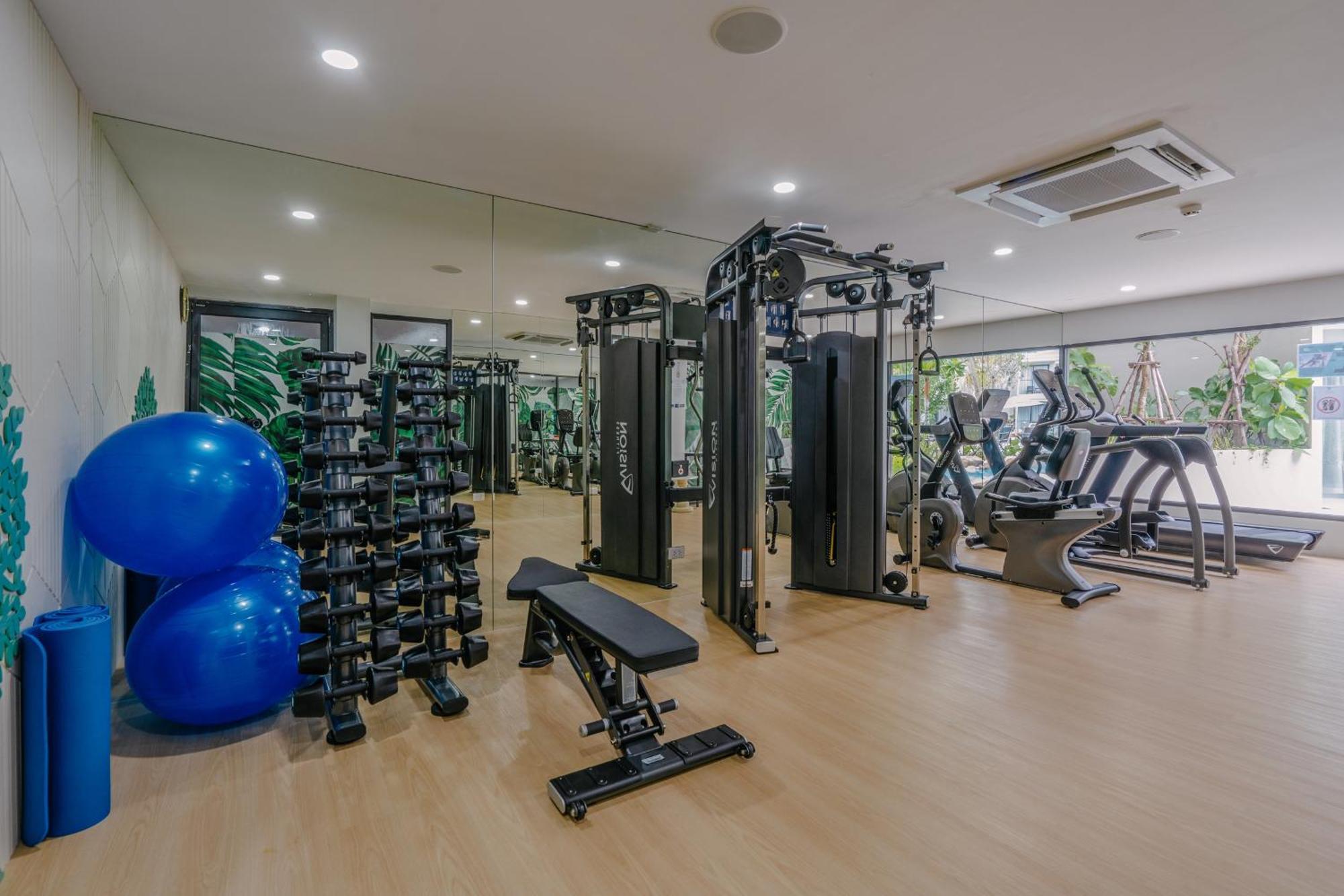 Phuket Emerald Beach Resort Karon 외부 사진